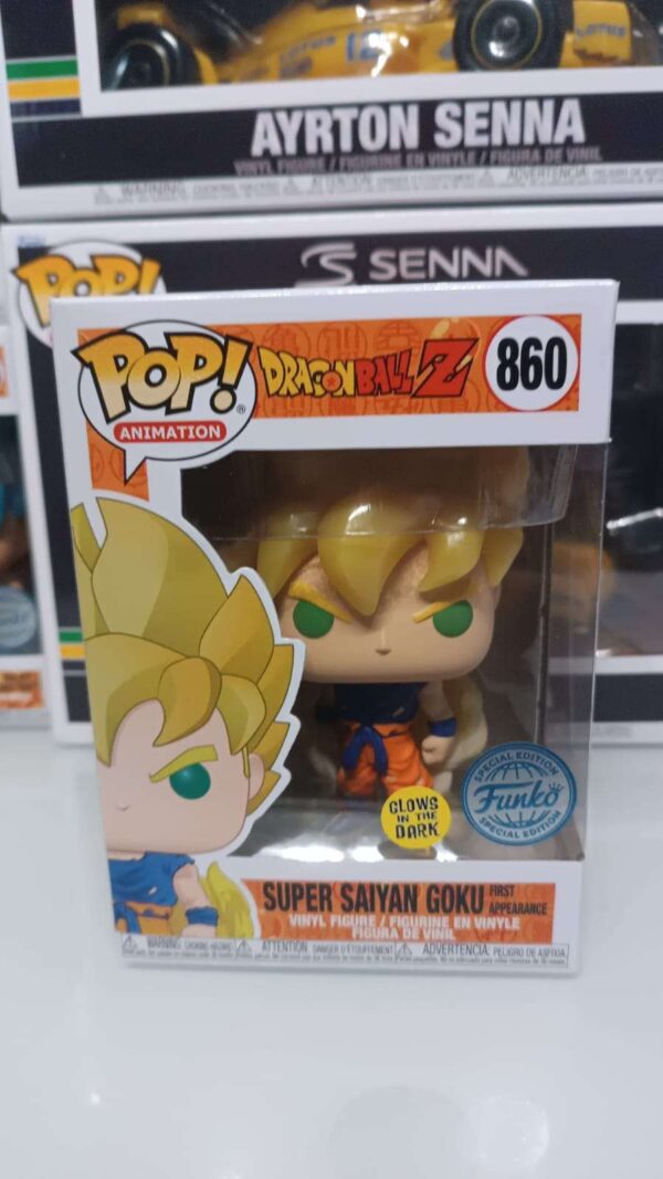 Funko Super Saiyan Goku Glow In the Dark